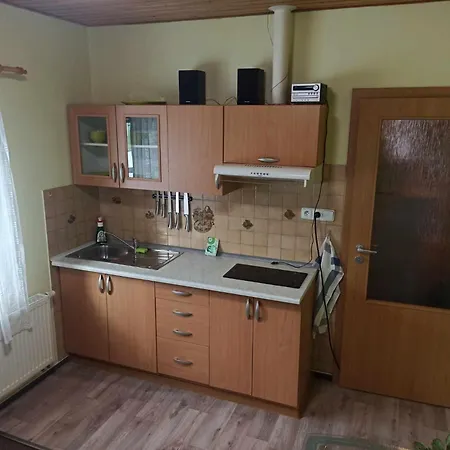 Pavilon V Raji *