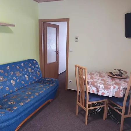 Vendégház Pavilon V Raji 3*